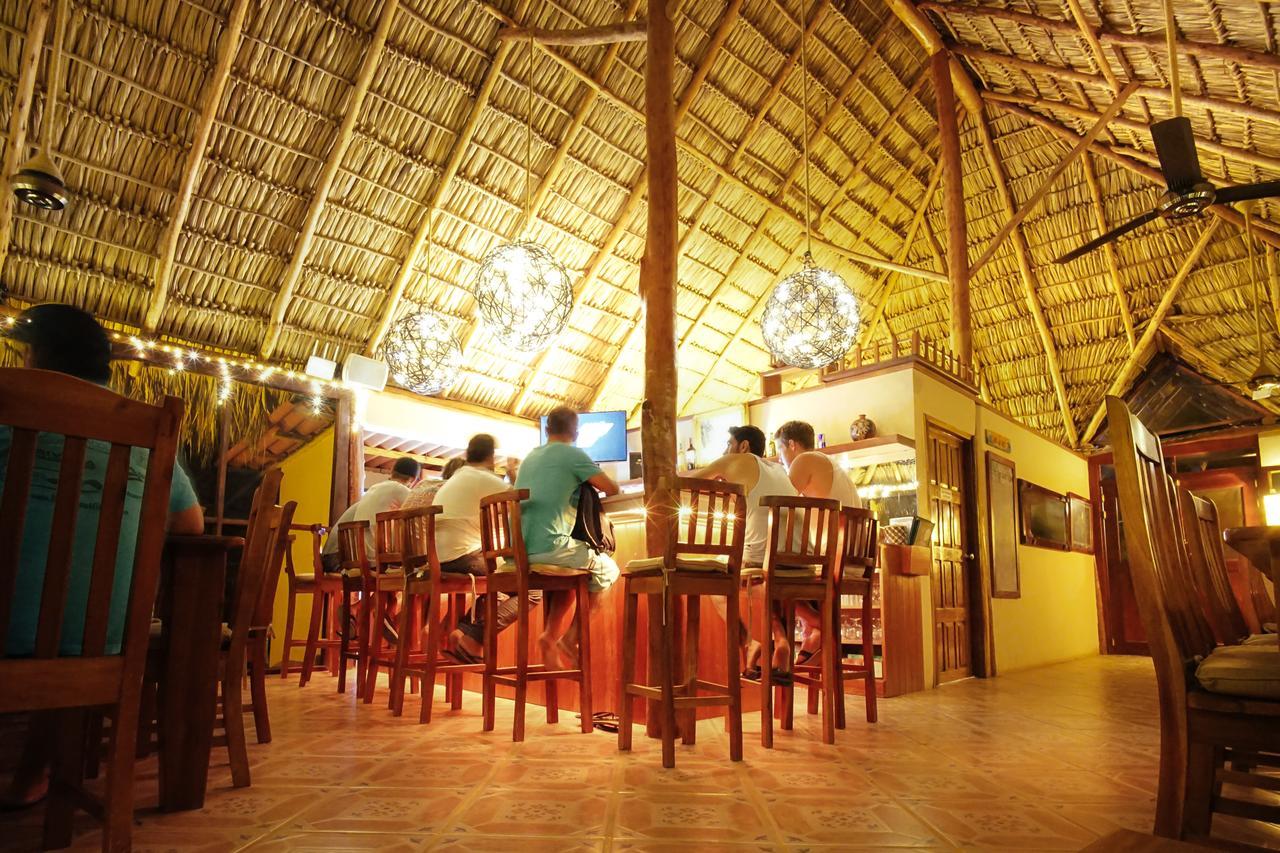 Hotel Nicawaves à Popoyo Extérieur photo